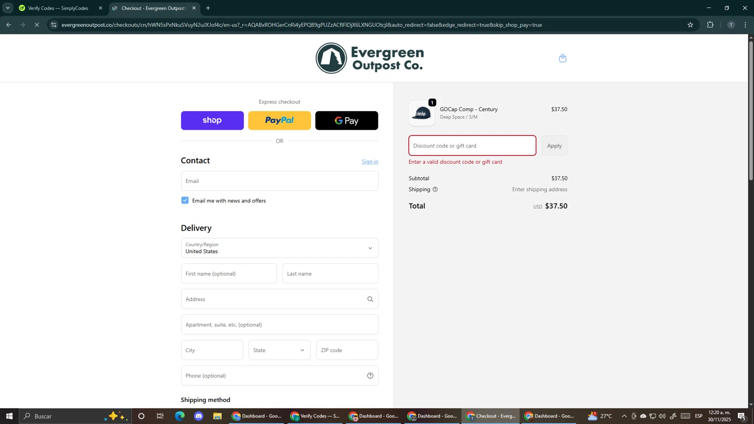Evergreen Outpost promo code screenshot showing code TREKKERHECK applied at Evergreen Outpost checkout page. Uploaded by SimplyCodes community member Makemusic on Nov 30, 2025