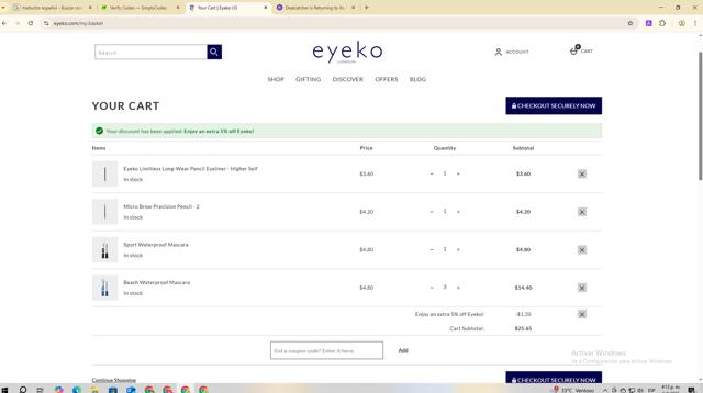 Eyeko checkout page showing Eyeko coupon code box | Screenshot taken by SimplyCodes community member on Aug 5, 2025