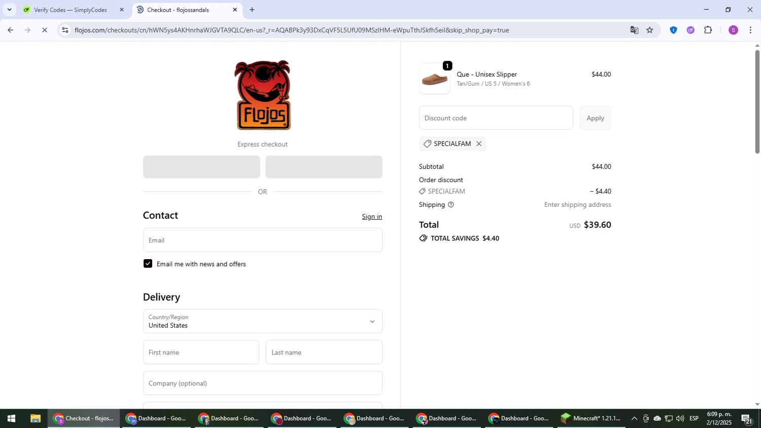Flojos discount code screenshot showing code SpecialFam applied at Flojos checkout page. Uploaded by SimplyCodes community member Son_Goku on Dec 2, 2025
