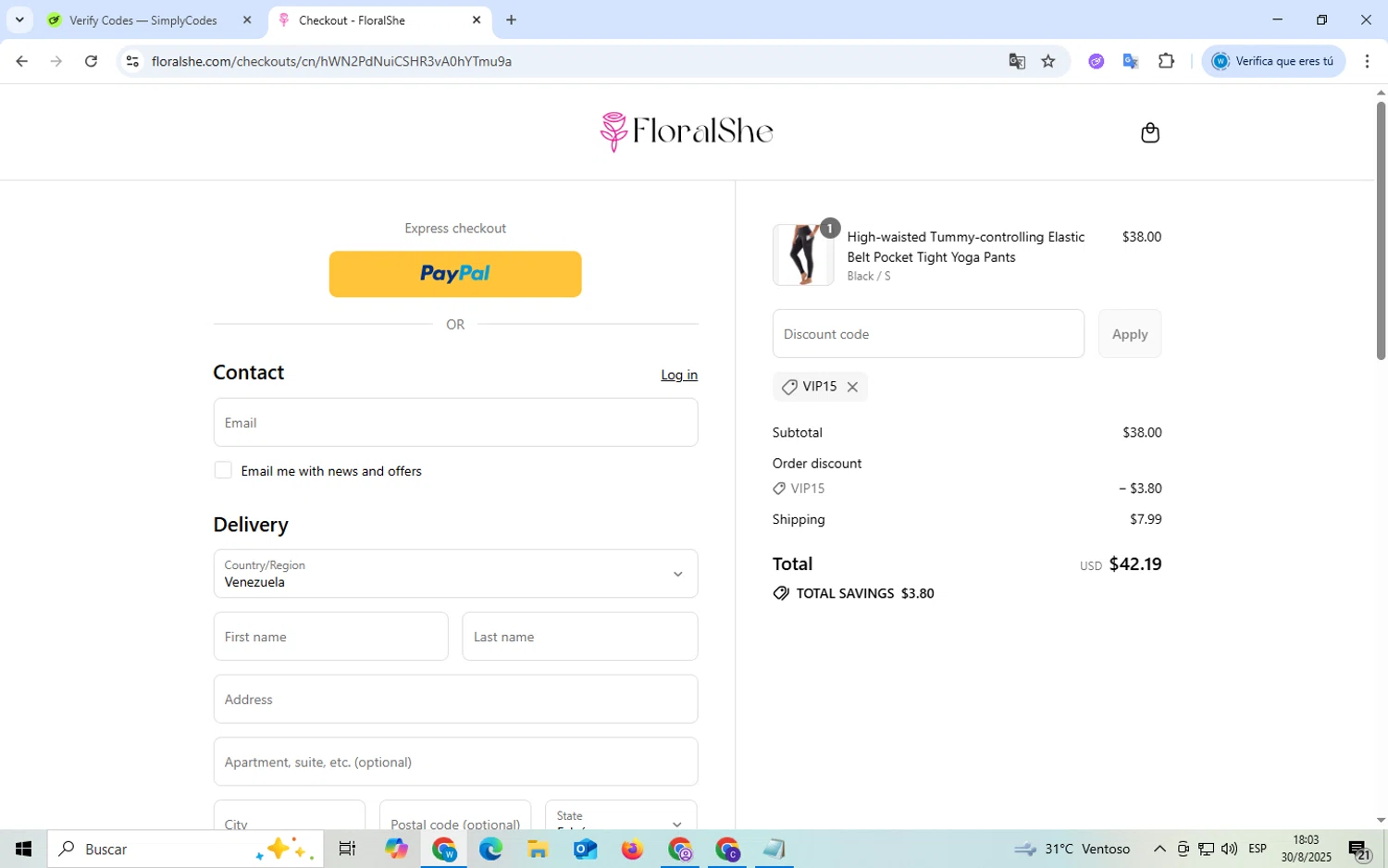 Floralshe promo code screenshot showing code VIP15 applied at Floralshe checkout page. Uploaded by SimplyCodes community member kuromii on Aug 30, 2025
