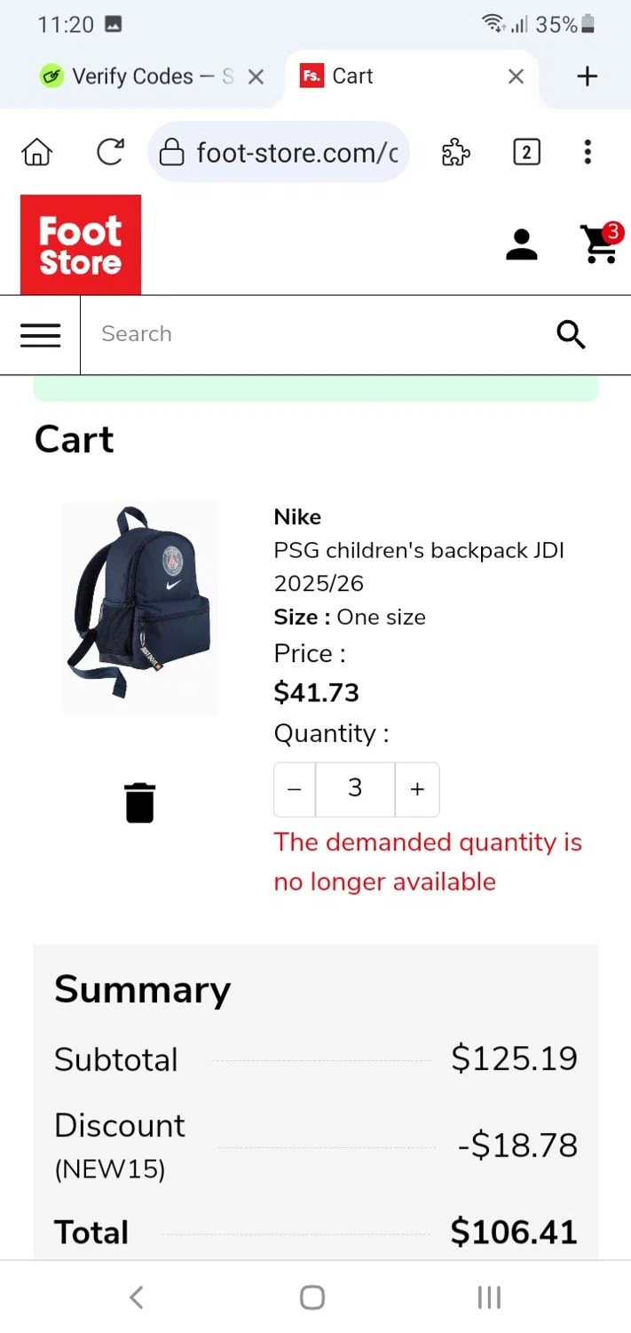 Foot-Store discount code screenshot showing code NEW15 applied at Foot-Store checkout page. Uploaded by SimplyCodes community member menotychire on Dec 25, 2025