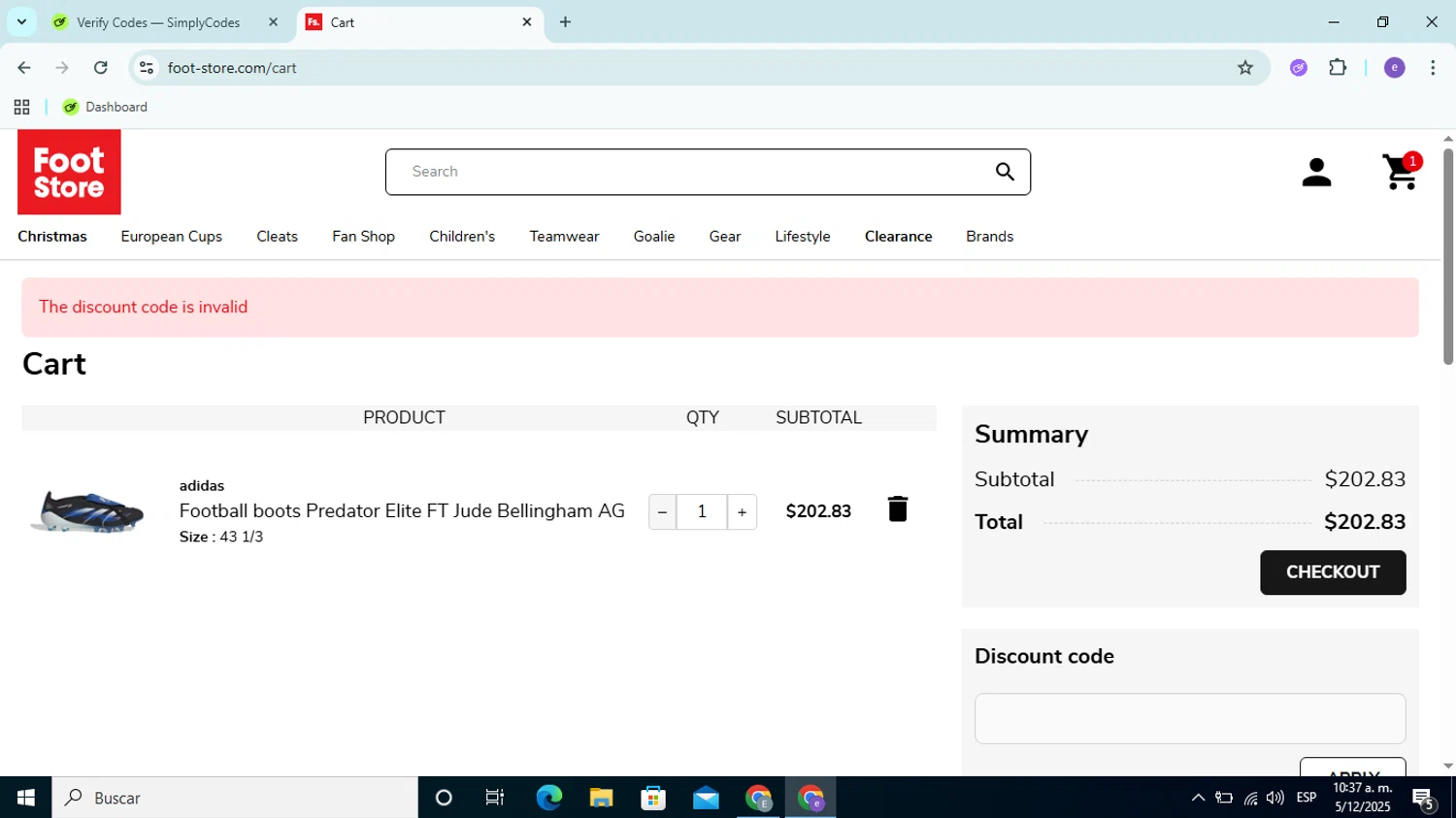 Foot-Store discount code screenshot showing code 10MORE applied at Foot-Store checkout page. Uploaded by SimplyCodes community member Esteban14 on Dec 5, 2025