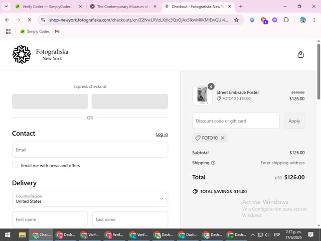 Fotografiska checkout page showing Fotografiska promo code box | Screenshot taken by SimplyCodes community member on Jun 17, 2025