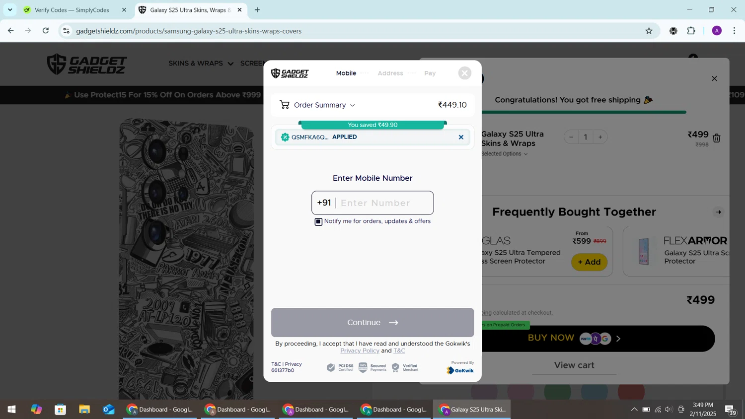 Gadgetshieldz promo code screenshot showing code QSMFKA6QCB6D applied at Gadgetshieldz checkout page. Uploaded by SimplyCodes community member CashChaser7272 on Feb 11, 2025