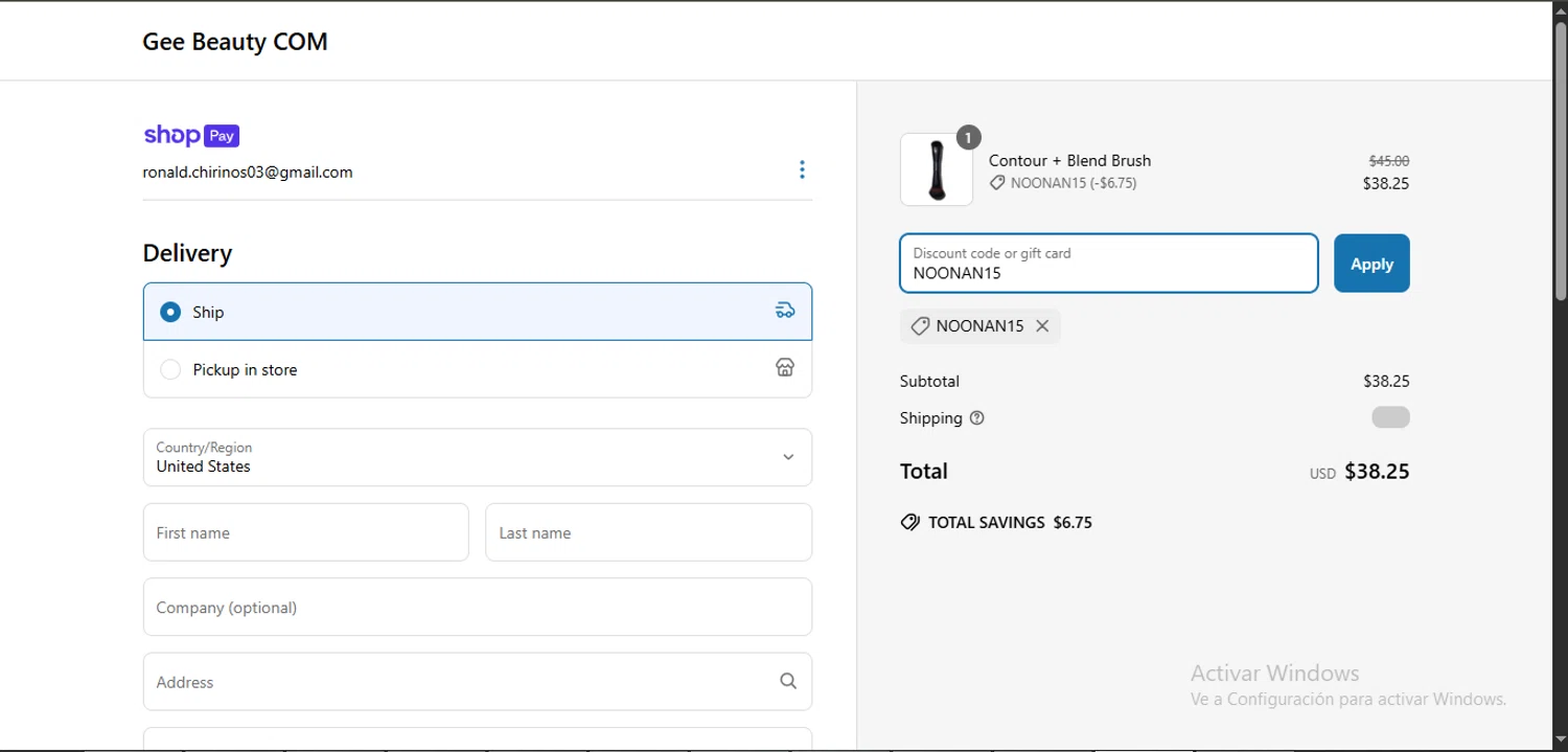 GEE Beauty promo code screenshot showing code NOONAN15 applied at GEE Beauty checkout page. Uploaded by SimplyCodes community member davisams on Apr 20, 2025