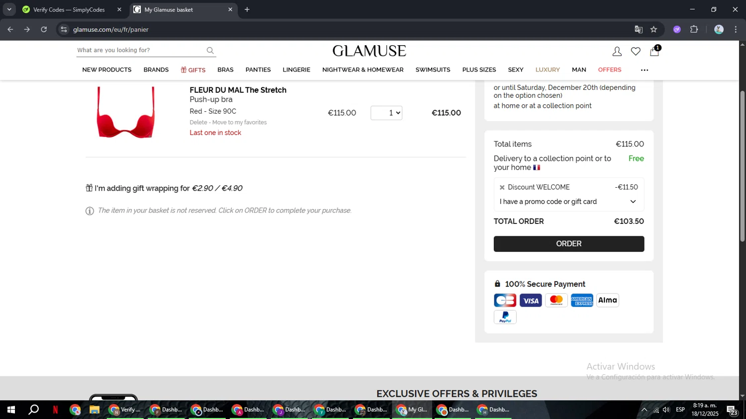 Glamuse promo code screenshot showing code Bienvenue applied at Glamuse checkout page. Uploaded by SimplyCodes community member ShrewdSeeker6165 on Dec 18, 2025