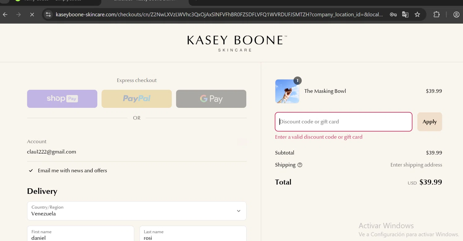 Glow Skincare discount code screenshot showing code Winner applied at Glow Skincare checkout page. Uploaded by SimplyCodes community member RoyalCurator8293 on Apr 22, 2025