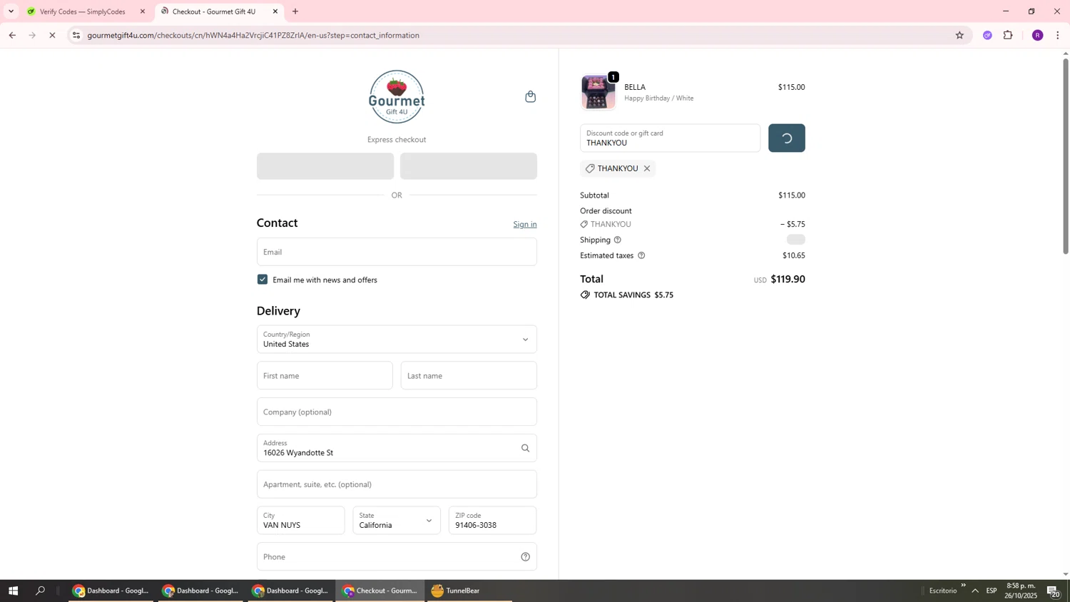 Gourmet Gift 4U promo code screenshot showing code THANKYOU applied at Gourmet Gift 4U checkout page. Uploaded by SimplyCodes community member ukemochi on Oct 27, 2025