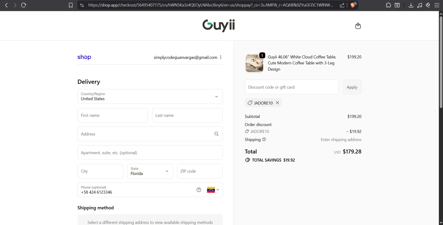 Guyii promo code screenshot showing code JADORE10 applied at Guyii checkout page. Uploaded by SimplyCodes community member juanvargas1 on Nov 15, 2025