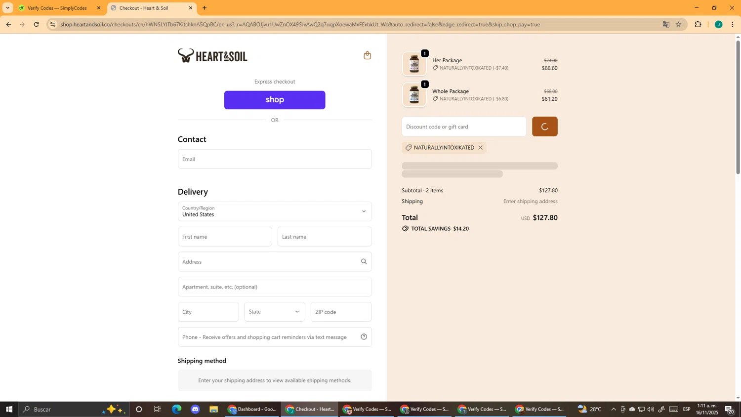 Heart & Soil promo code screenshot showing code NATURALLYINTOXIKATED applied at Heart & Soil checkout page. Uploaded by SimplyCodes community member DealScout5970 on Nov 16, 2025