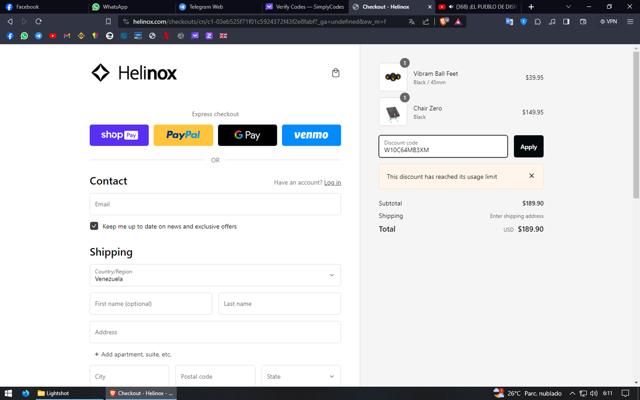 Helinox checkout page showing Helinox discount code box | Screenshot taken by SimplyCodes community member on Dec 17, 2023