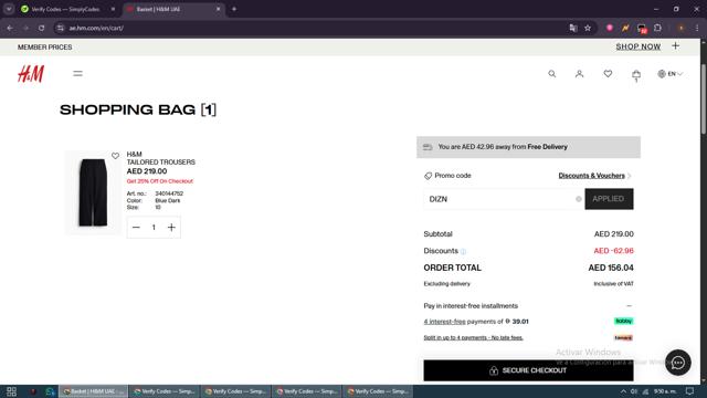 H&M checkout page showing H&M promo code box | Screenshot taken by SimplyCodes community member on Aug 25, 2025