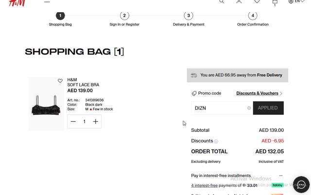 H&M checkout page showing H&M promo code box | Screenshot taken by SimplyCodes community member on Aug 18, 2025