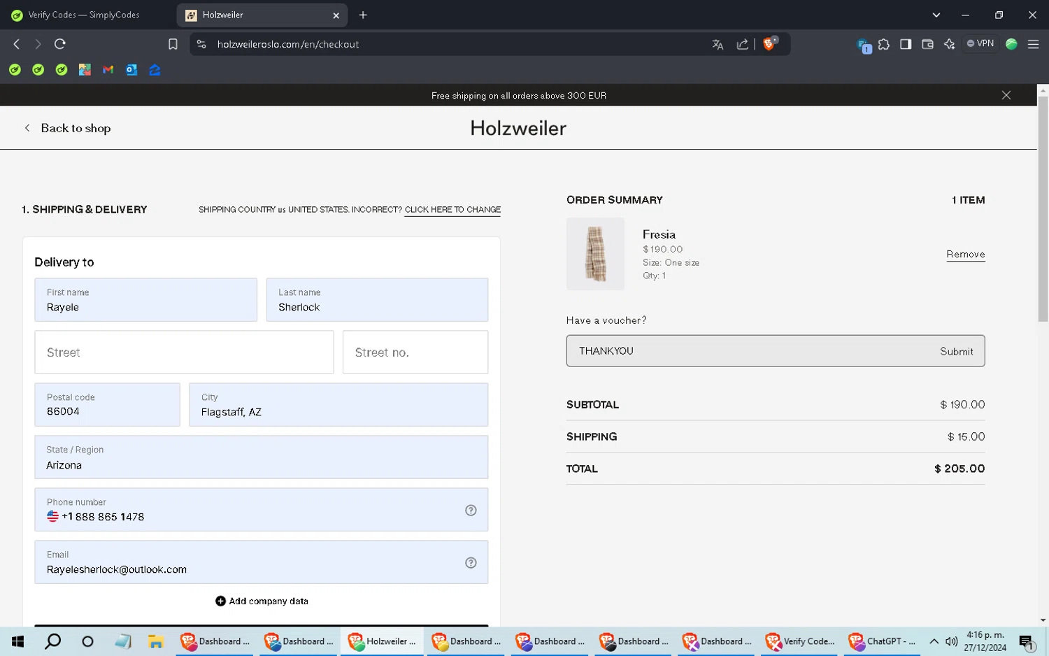Holzweiler checkout page showing Holzweiler discount code box | Screenshot taken by SimplyCodes community member on Dec 27, 2024