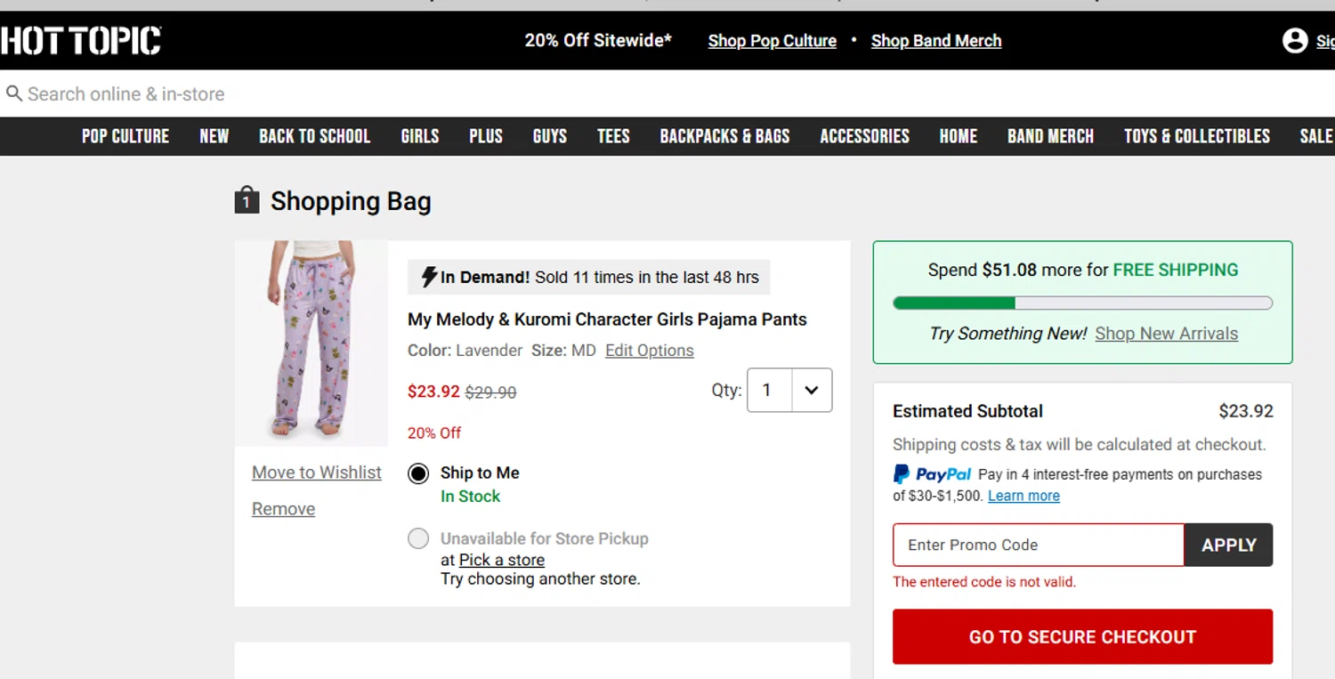 Hot Topic promo code screenshot showing code HTDEAL applied at Hot Topic checkout page. Uploaded by SimplyCodes community member eudorasuarez on Jul 29, 2025