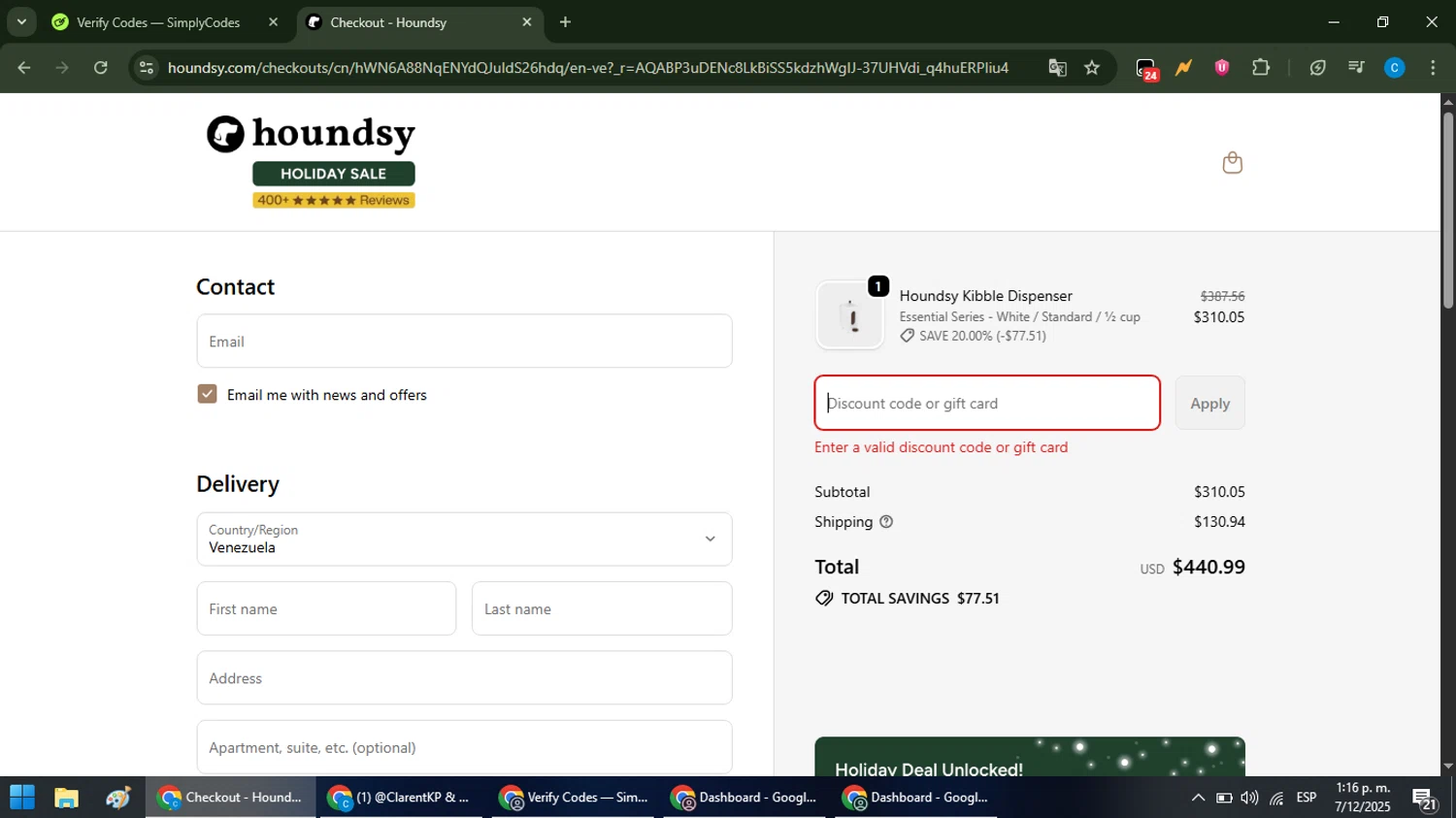 Houndsy discount code screenshot showing code freebowl applied at Houndsy checkout page. Uploaded by SimplyCodes community member NobleFox488 on Dec 7, 2025