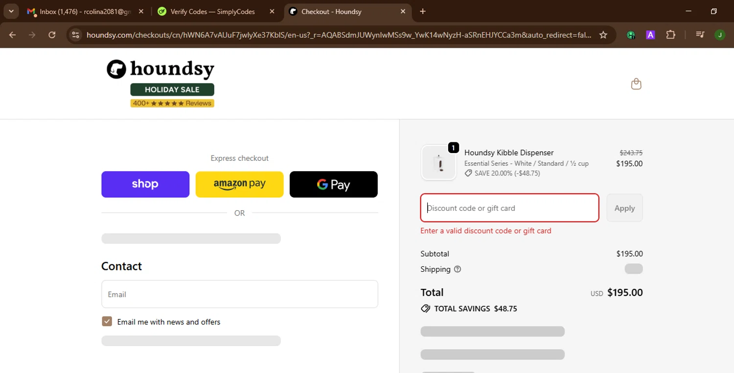 Houndsy discount code screenshot showing code FREEMAT applied at Houndsy checkout page. Uploaded by SimplyCodes community member SnoopDogg on Dec 7, 2025