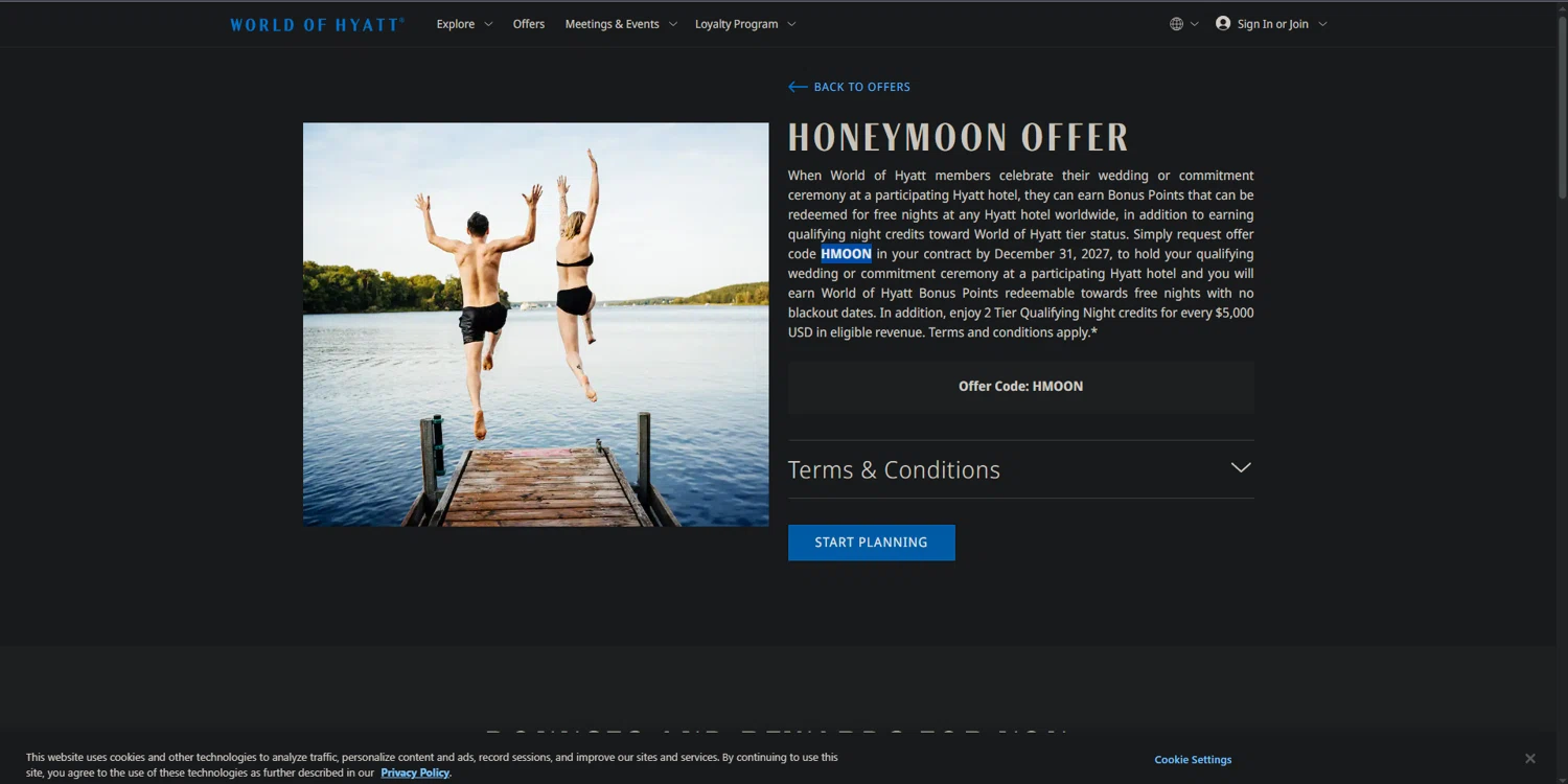 Hyatt Hotels and Resorts promo code screenshot showing code HMOON applied at Hyatt Hotels and Resorts checkout page. Uploaded by SimplyCodes community member CrownExpert4084 on Nov 12, 2025