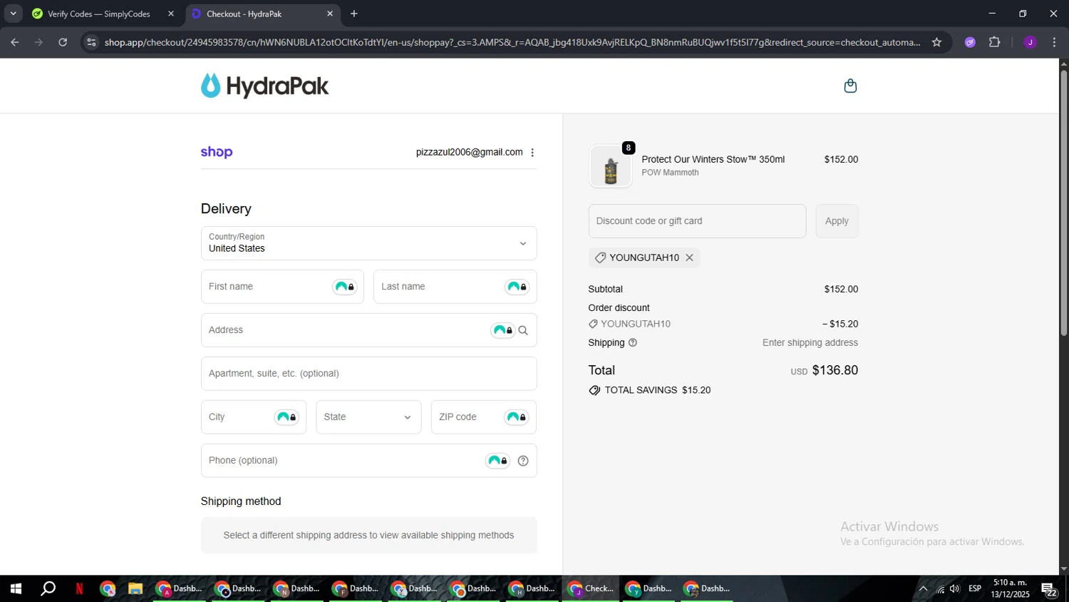 Hydrapak discount code screenshot showing code YOUNGUTAH10 applied at Hydrapak checkout page. Uploaded by SimplyCodes community member ComeBurra123 on Dec 13, 2025