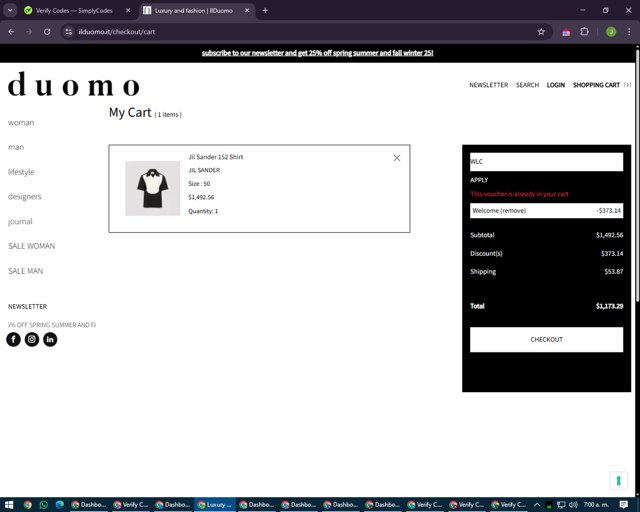 Il Duomo checkout page showing Il Duomo promo code box | Screenshot taken by SimplyCodes community member on Apr 17, 2025