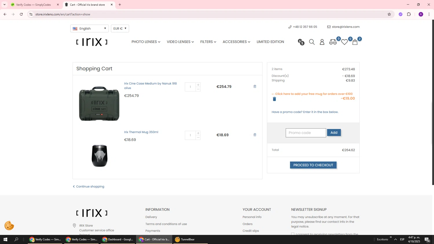 Irix Lens promo code screenshot showing code FREEMUG applied at Irix Lens checkout page. Uploaded by SimplyCodes community member ukemochi on Oct 4, 2025