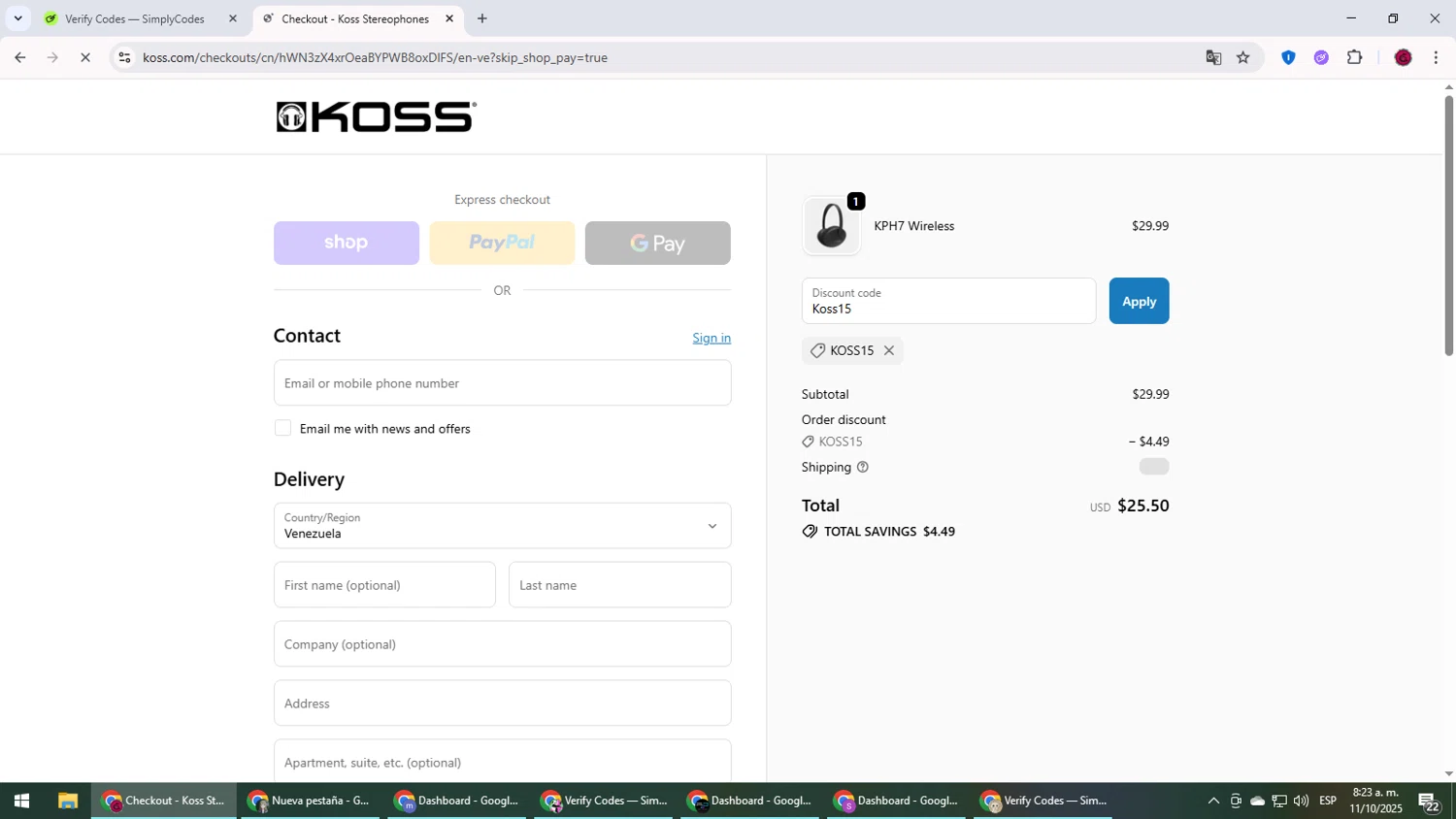 KOSS promo code screenshot showing code Koss15 applied at KOSS checkout page. Uploaded by SimplyCodes community member MightyLegend6657 on Oct 11, 2025