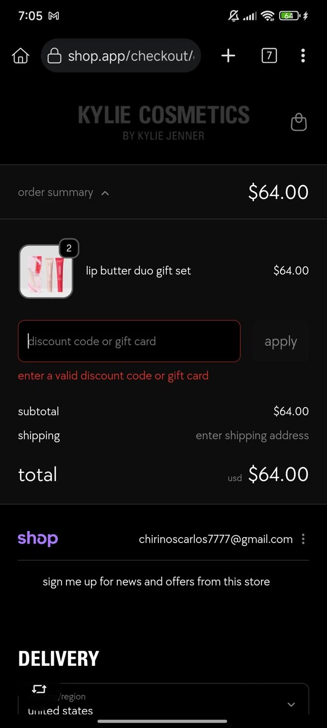 Kylie Skin discount code screenshot showing code LIPSTICK5 applied at Kylie Skin checkout page. Uploaded by SimplyCodes community member Enmanuel17 on Oct 25, 2025
