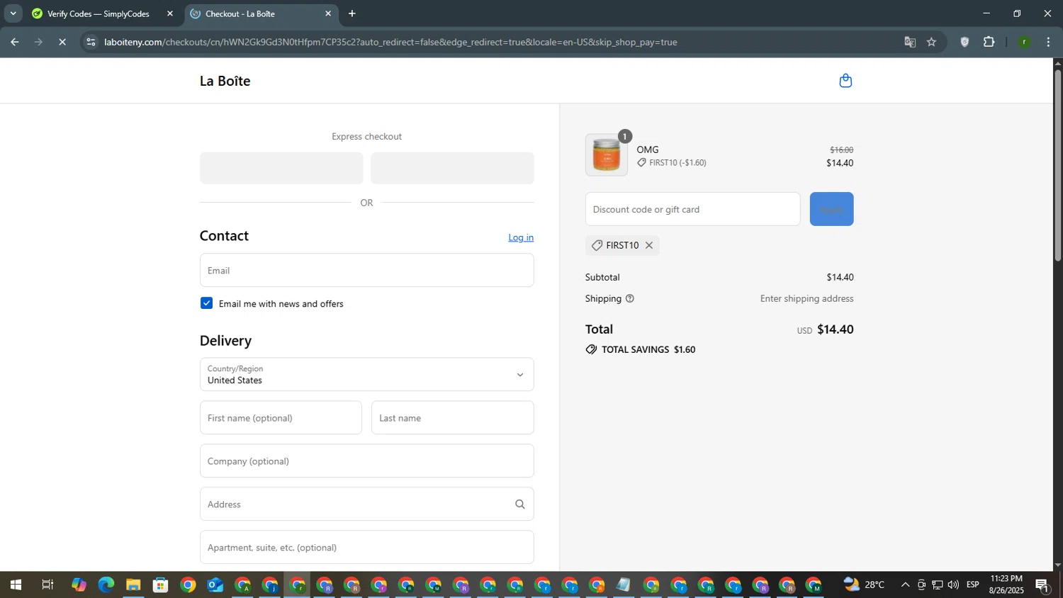 La Boîte promo code screenshot showing code FIRST10 applied at La Boîte checkout page. Uploaded by SimplyCodes community member GoldScout9735 on Aug 27, 2025