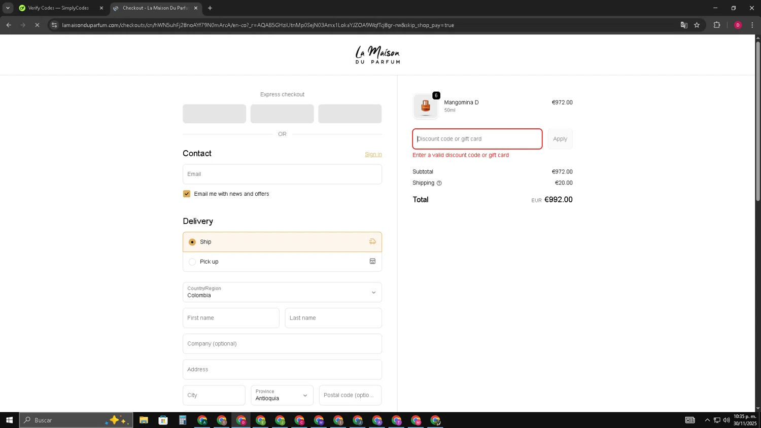 La Maison Du Parfum discount code screenshot showing code HELLO5 applied at La Maison Du Parfum checkout page. Uploaded by SimplyCodes community member TreasureGuardian552 on Dec 1, 2025