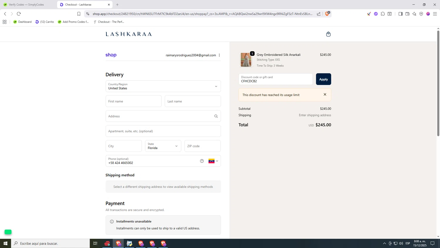 Lashkaraa discount code screenshot showing code CFHCDCB2 applied at Lashkaraa checkout page. Uploaded by SimplyCodes community member Nezukooo on Dec 15, 2025