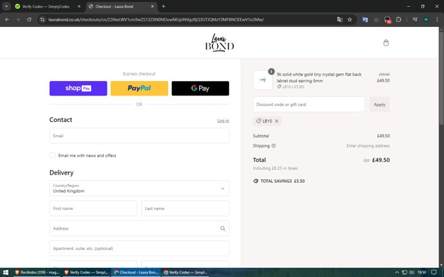 Laura Bond checkout page showing Laura Bond discount code box | Screenshot taken by SimplyCodes community member on Jan 29, 2025