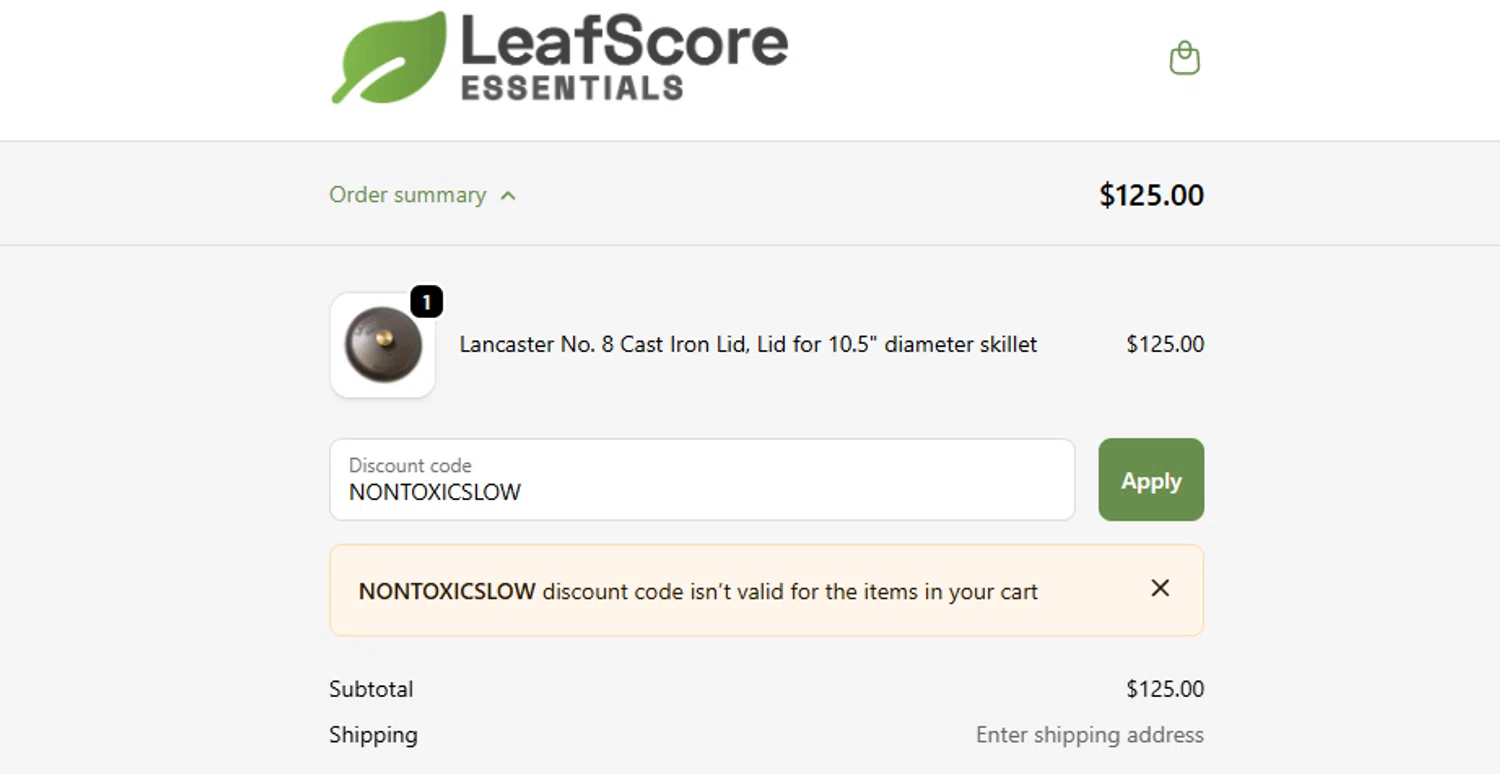 LeafScore promo code screenshot showing code NONTOXICSLOW applied at LeafScore checkout page. Uploaded by SimplyCodes community member ashe1986 on Oct 7, 2025