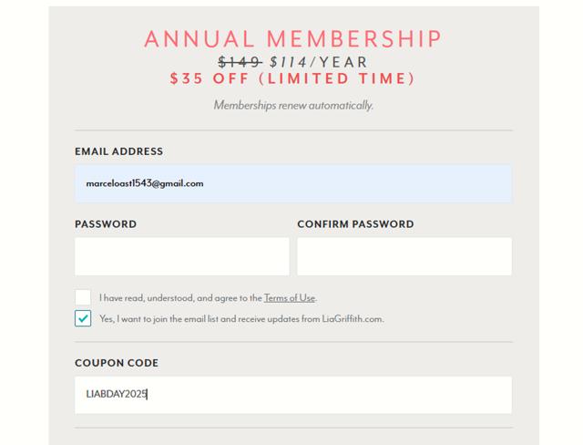 Lia Griffith checkout page showing Lia Griffith coupon code box | Screenshot taken by SimplyCodes community member on Jul 11, 2025