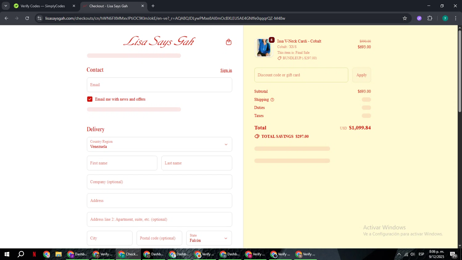 Lisa Says Gah checkout page showing Lisa Says Gah discount code box | Screenshot taken by SimplyCodes community member on Dec 10, 2025