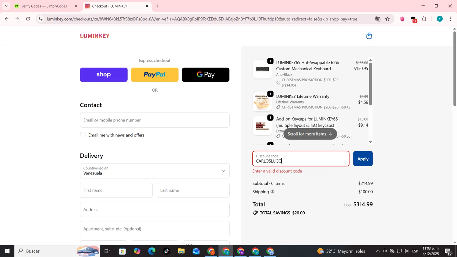 LUMINKEY discount code screenshot showing code CARLOSLUGO applied at LUMINKEY checkout page. Uploaded by SimplyCodes community member codygakpo on Dec 5, 2025