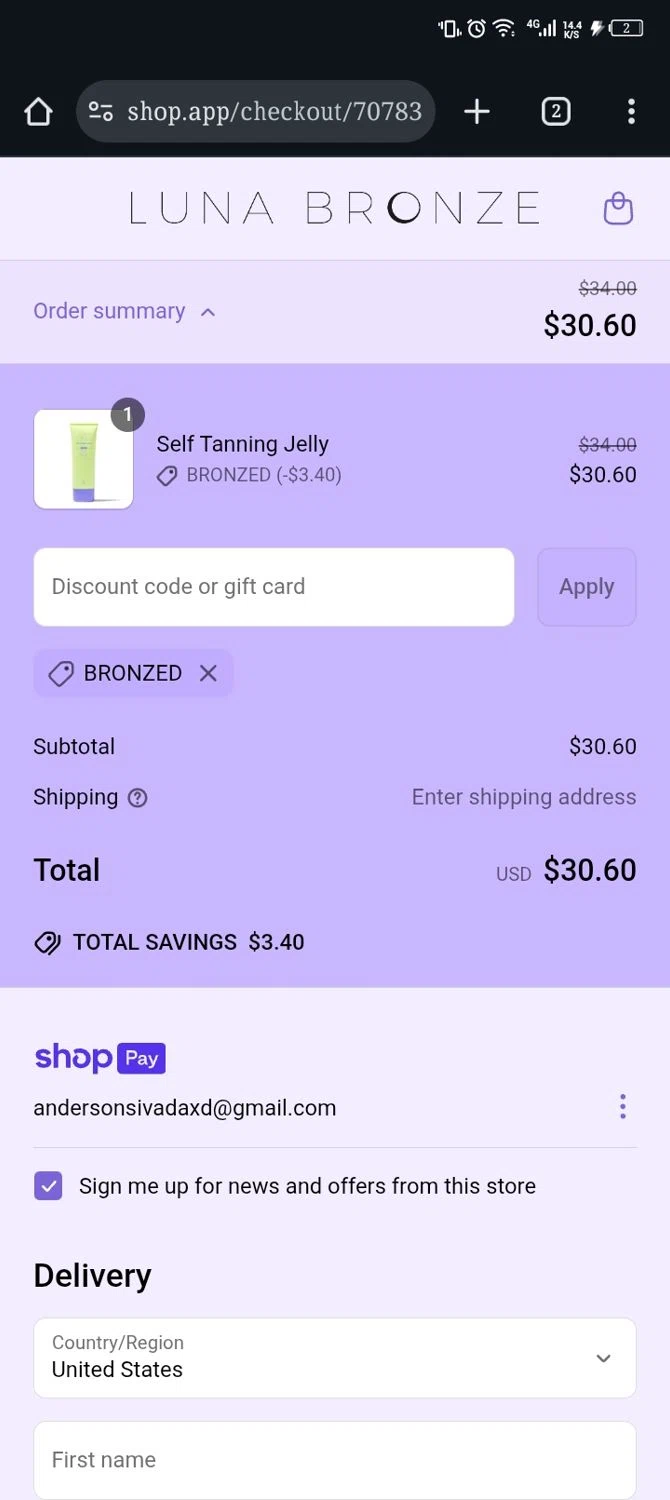 Luna Bronze promo code screenshot showing code BRONZED applied at Luna Bronze checkout page. Uploaded by SimplyCodes community member Xx_Cogeburras3000_xX on Jun 24, 2025