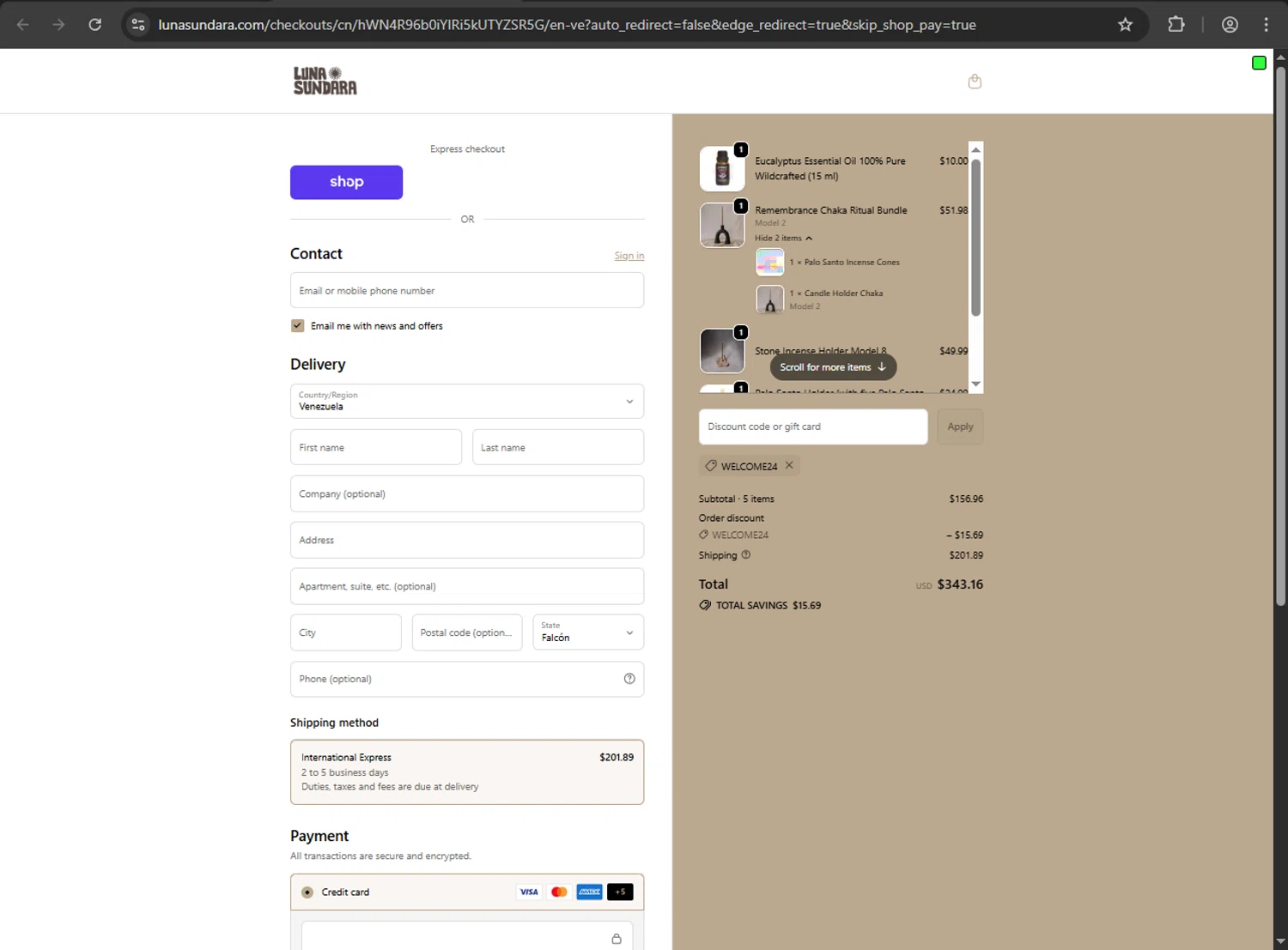 Luna Sundara promo code screenshot showing code WELCOME24 applied at Luna Sundara checkout page. Uploaded by SimplyCodes community member RINITOSHI on Oct 23, 2025