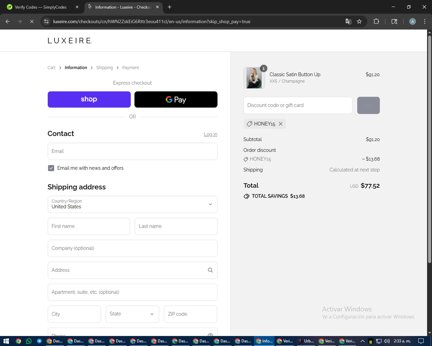 Luxeire discount code screenshot showing code HONEY15 applied at Luxeire checkout page. Uploaded by SimplyCodes community member trippieredd on Sep 4, 2025