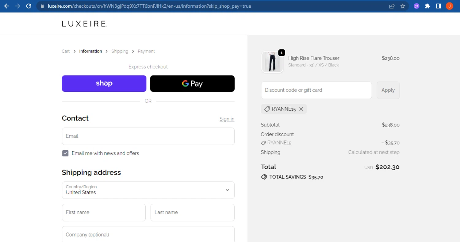 Luxeire discount code screenshot showing code RYANNE15 applied at Luxeire checkout page. Uploaded by SimplyCodes community member FranquizJoel on Oct 3, 2025