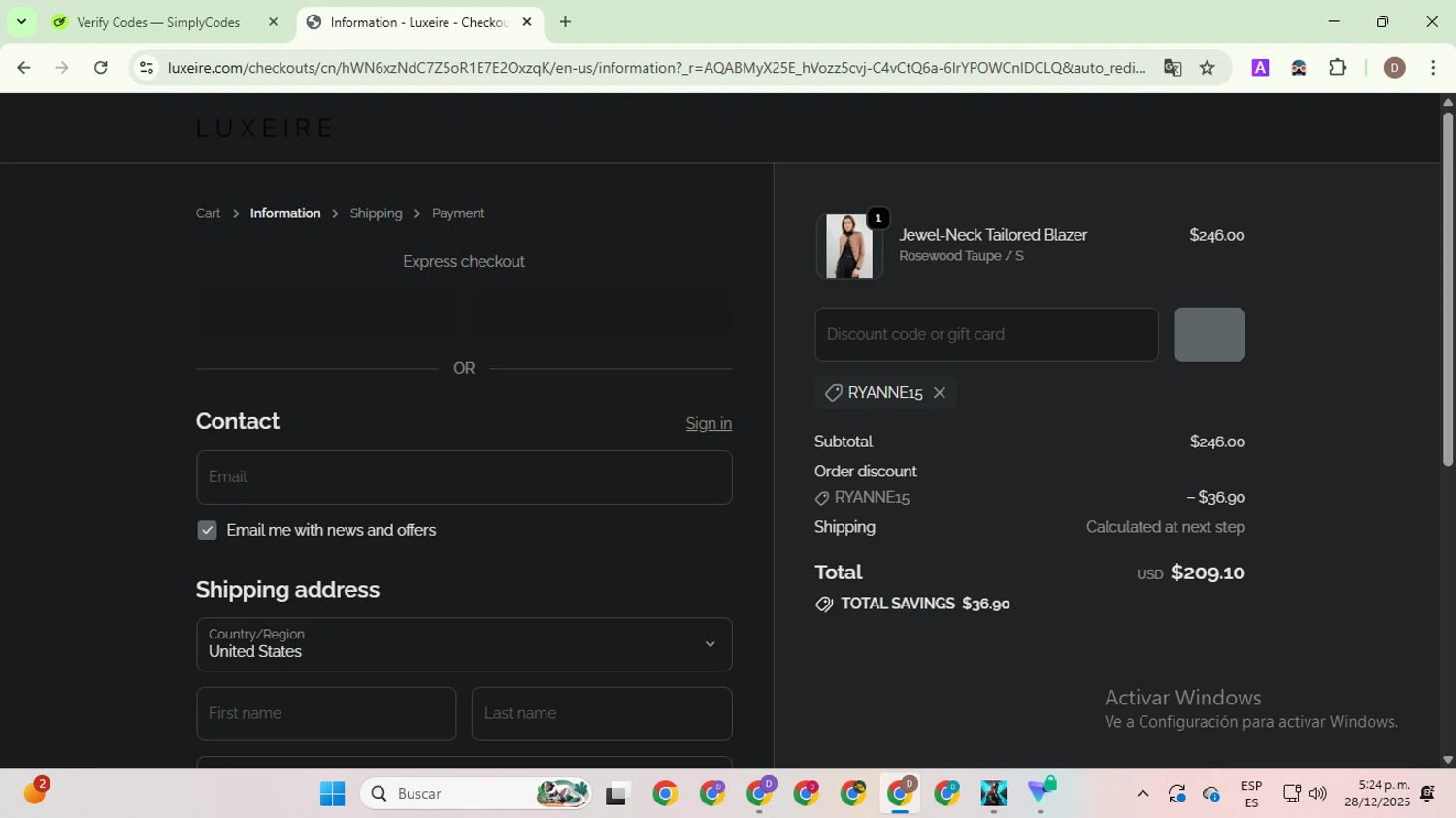 Luxeire discount code screenshot showing code RYANNE15 applied at Luxeire checkout page. Uploaded by SimplyCodes community member NobleWarden6764 on Dec 28, 2025