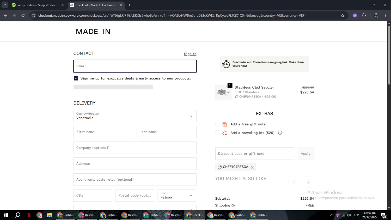 Made In Cookware discount code screenshot showing code CHEF104RzSoA applied at Made In Cookware checkout page. Uploaded by SimplyCodes community member xxdddd on Dec 21, 2025