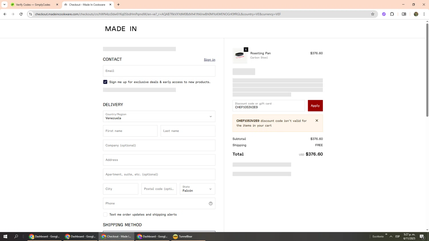 Made In Cookware discount code screenshot showing code CHEF1053V2E9 applied at Made In Cookware checkout page. Uploaded by SimplyCodes community member Phoenix585 on Nov 6, 2025