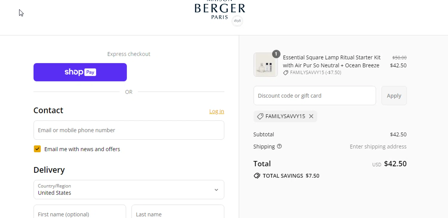 Maison Berger discount code screenshot showing code FAMILYSAVVY15 applied at Maison Berger checkout page. Uploaded by SimplyCodes community member cachirulo on Aug 8, 2025