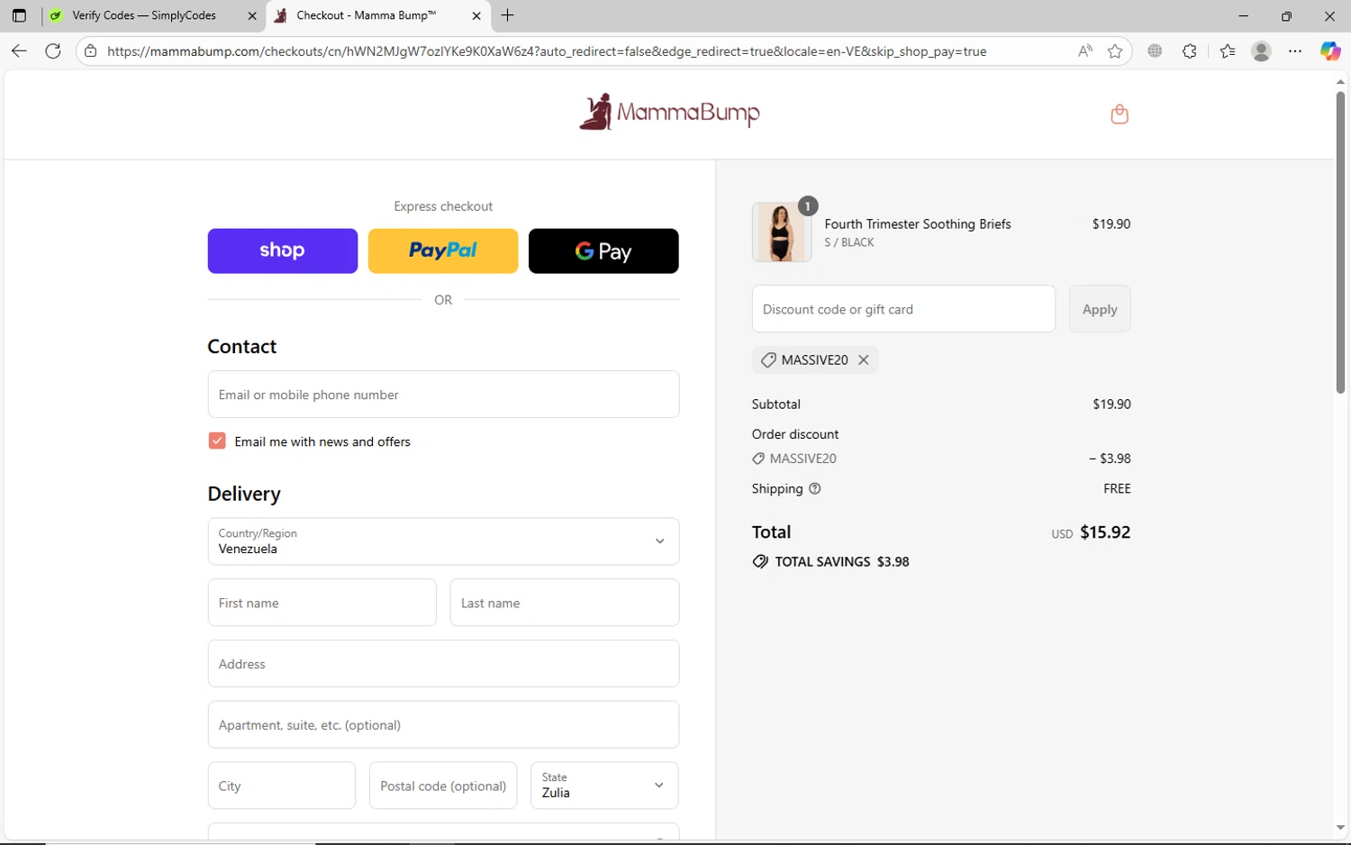 Mamma Bump discount code screenshot showing code MASSIVE20 applied at Mamma Bump checkout page. Uploaded by SimplyCodes community member jhoanDepp on Aug 29, 2025