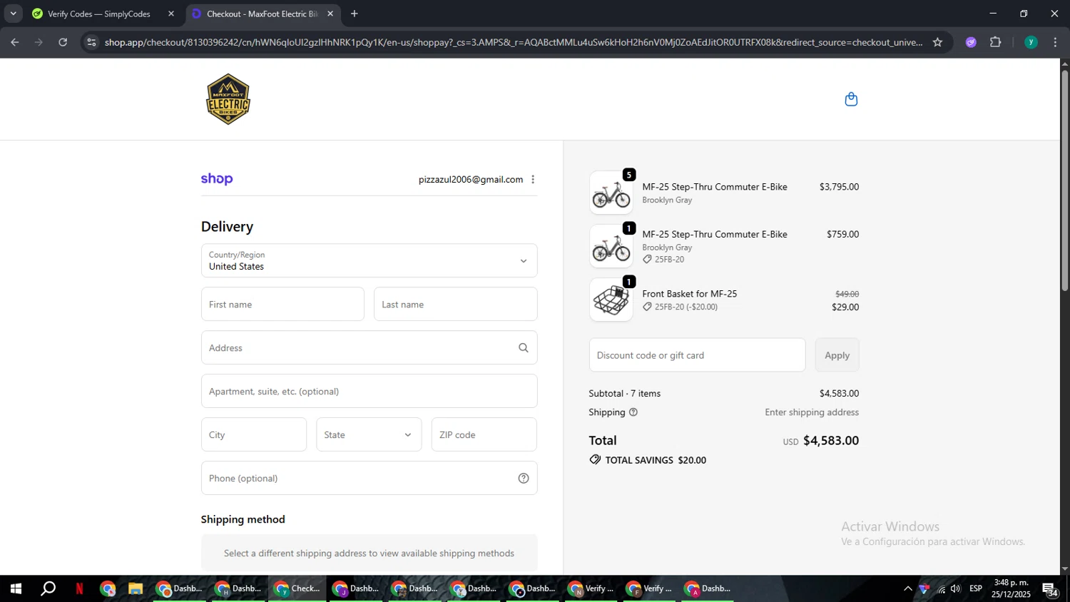 MaxFoot Electric Bike checkout page showing MaxFoot Electric Bike promo code box | Screenshot taken by SimplyCodes community member on Dec 25, 2025