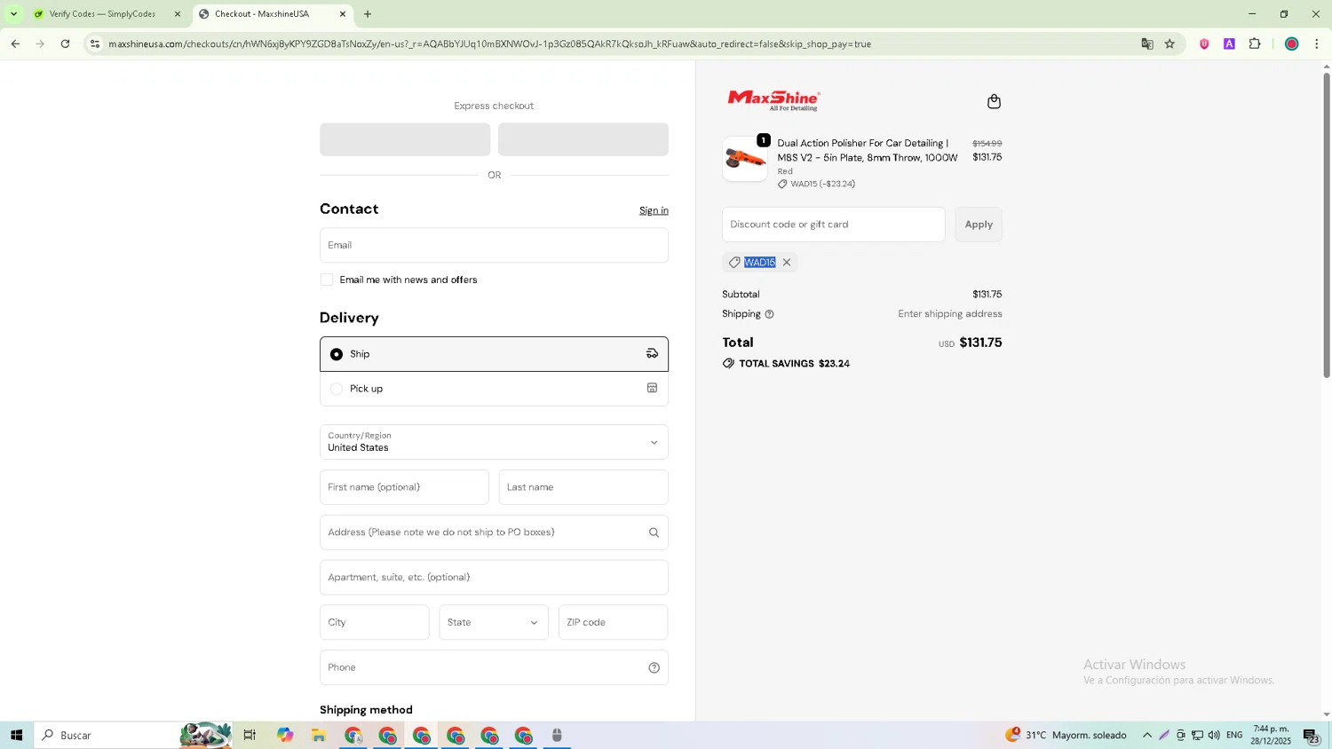 Maxshine discount code screenshot showing code WAD15 applied at Maxshine checkout page. Uploaded by SimplyCodes community member Papotico on Dec 28, 2025