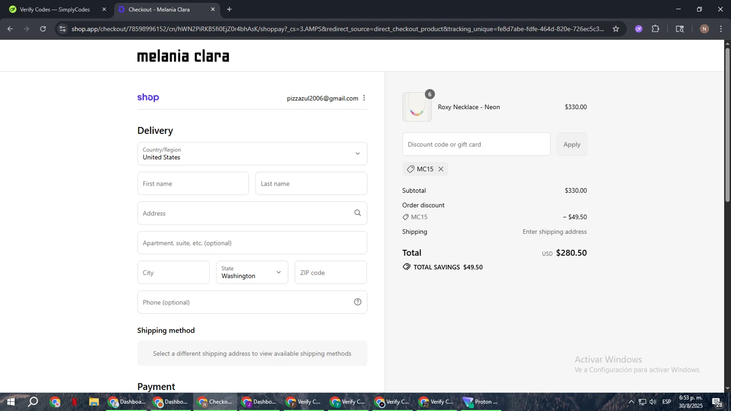 Melania Clara discount code screenshot showing code MC15 applied at Melania Clara checkout page. Uploaded by SimplyCodes community member DiscountPioneer2554 on Aug 30, 2025