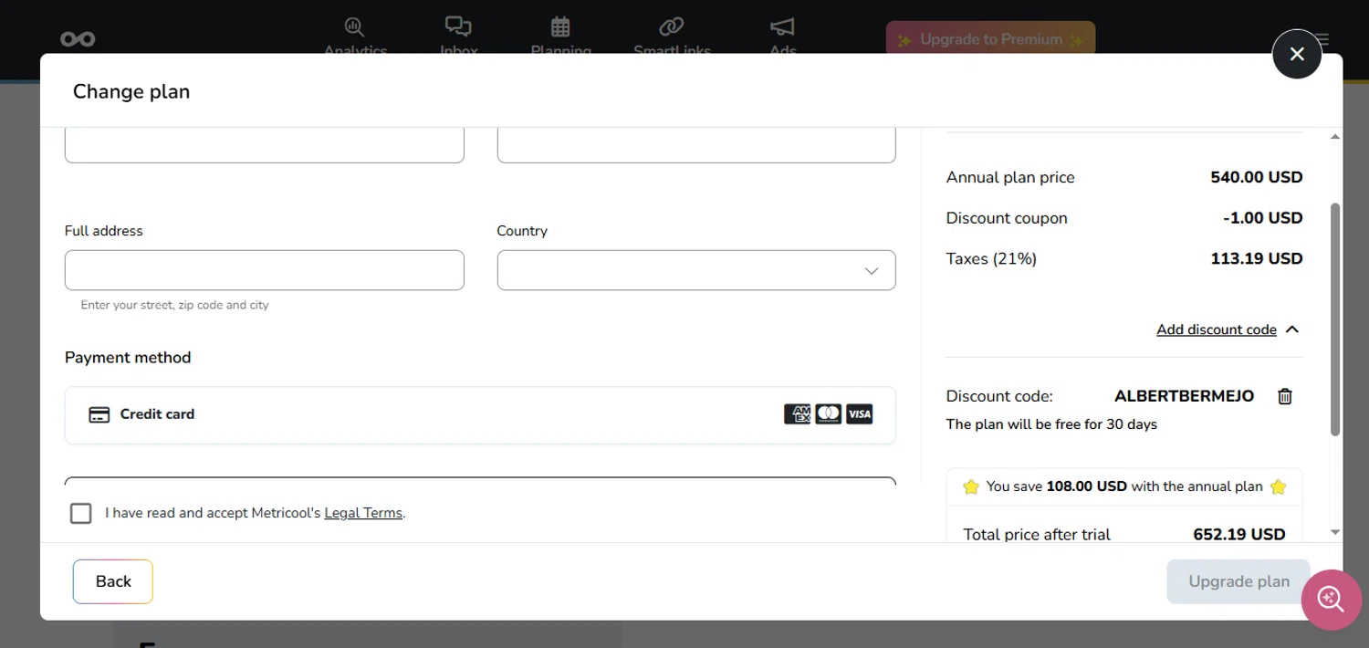 Metricool discount code screenshot showing code ALBERTBERMEJO applied at Metricool checkout page. Uploaded by SimplyCodes community member juanisaac on Sep 11, 2025
