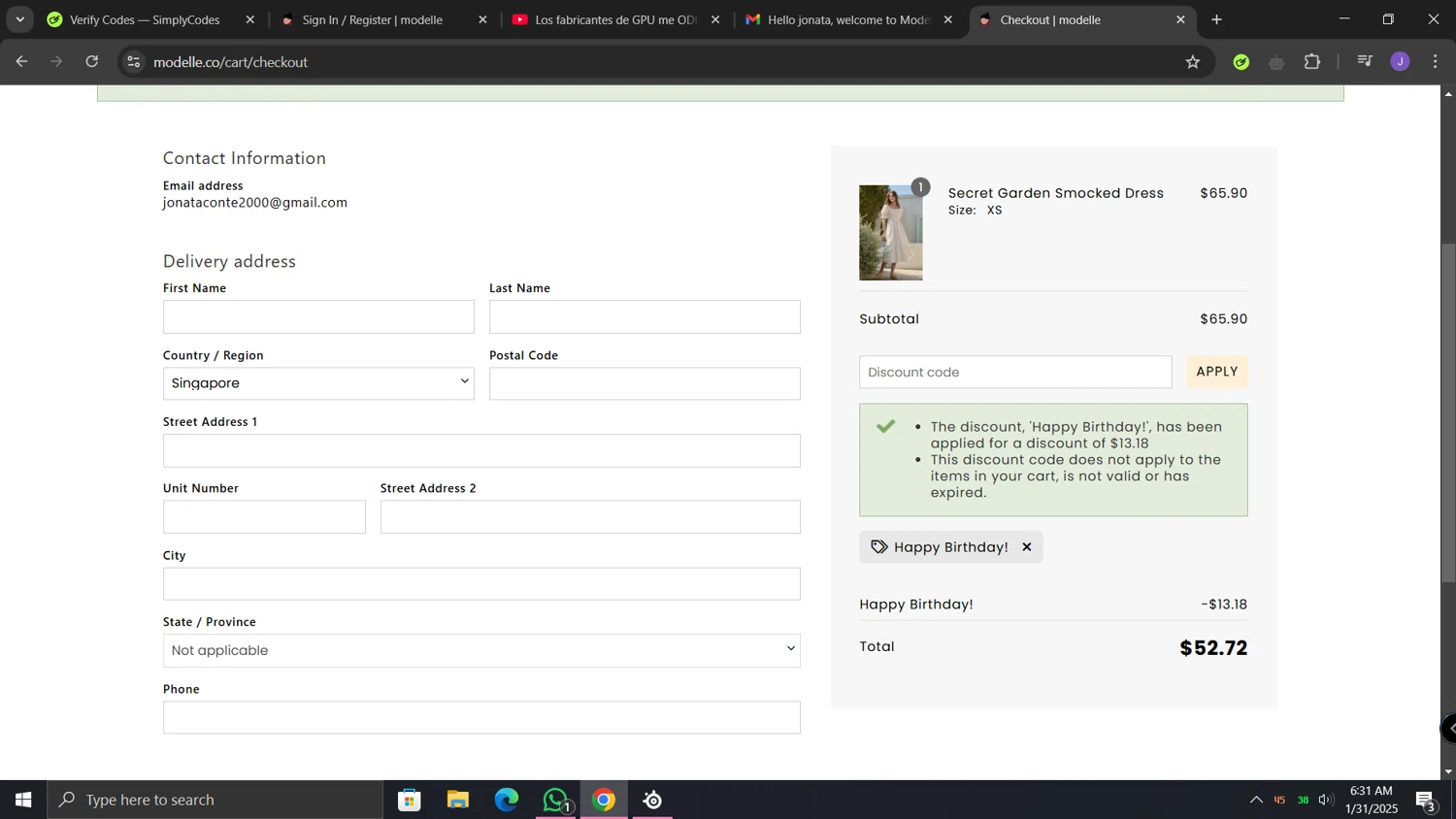 Modelle checkout page showing Modelle discount code box | Screenshot taken by SimplyCodes community member on Jan 31, 2025