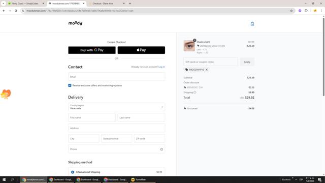 moodylenses checkout page showing moodylenses promo code box | Screenshot taken by SimplyCodes community member on Sep 5, 2025